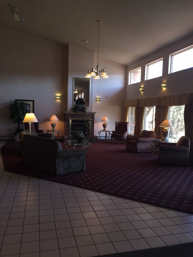 Boarders Inn & Suites By Cobblestone Hotels Superior Eksteriør billede