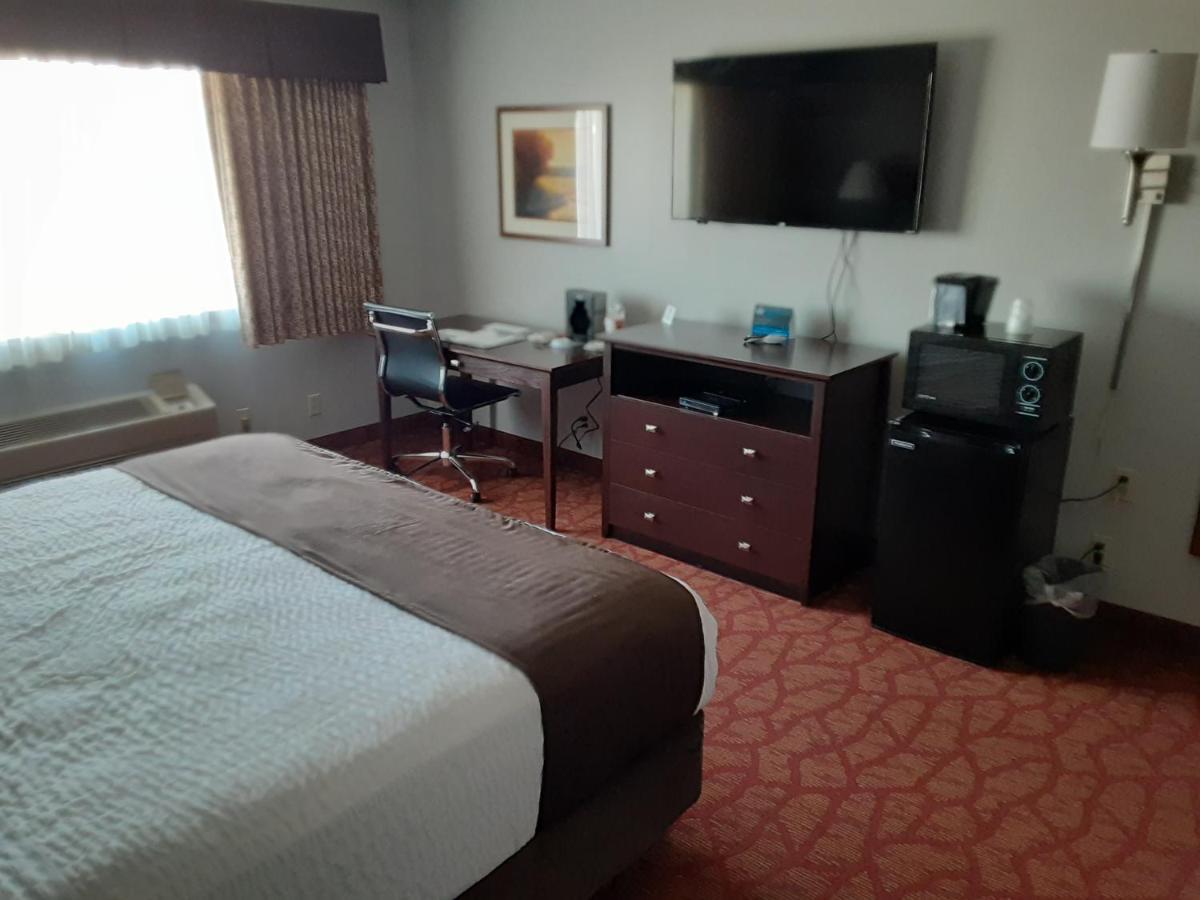 Boarders Inn & Suites By Cobblestone Hotels Superior Eksteriør billede