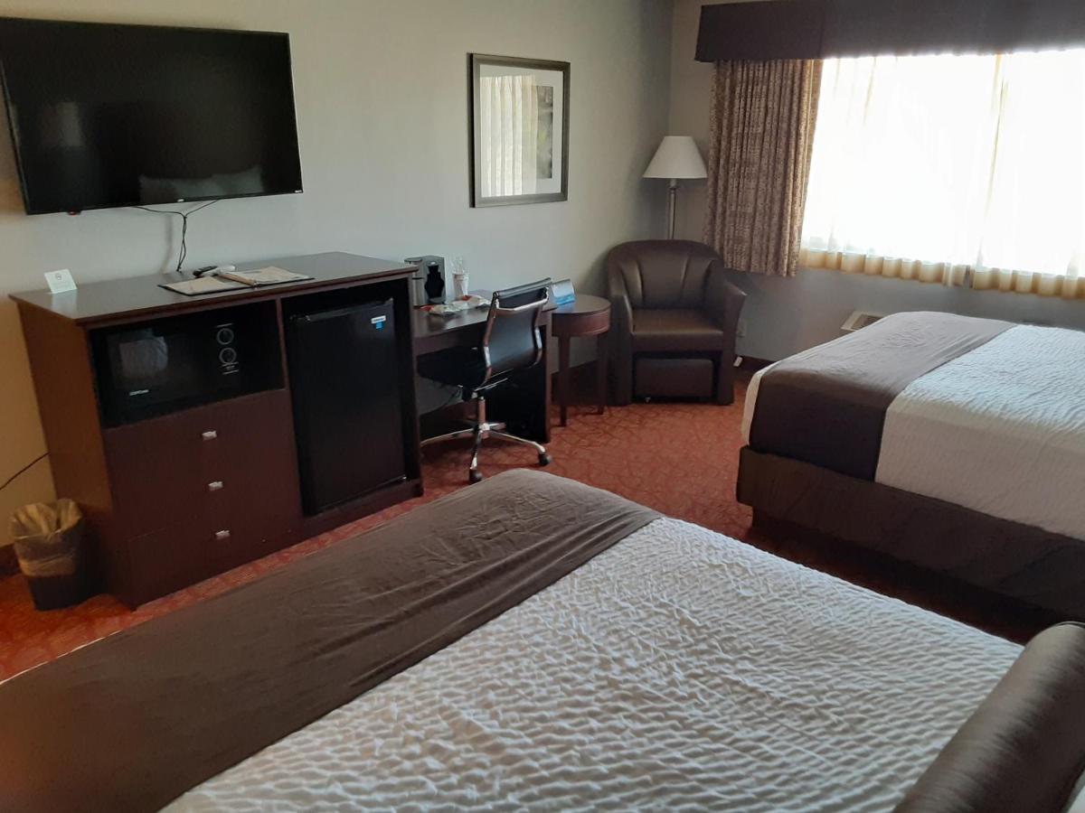 Boarders Inn & Suites By Cobblestone Hotels Superior Eksteriør billede